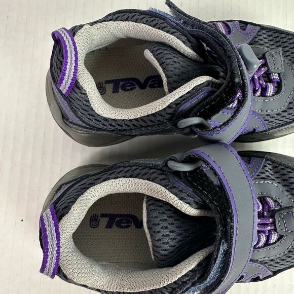 Teva Tideseal Toddler Size 9 Shoes - Picture 5 of 8